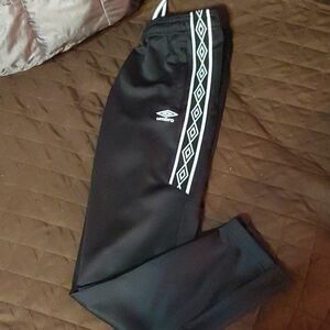 Girls umbro pants  